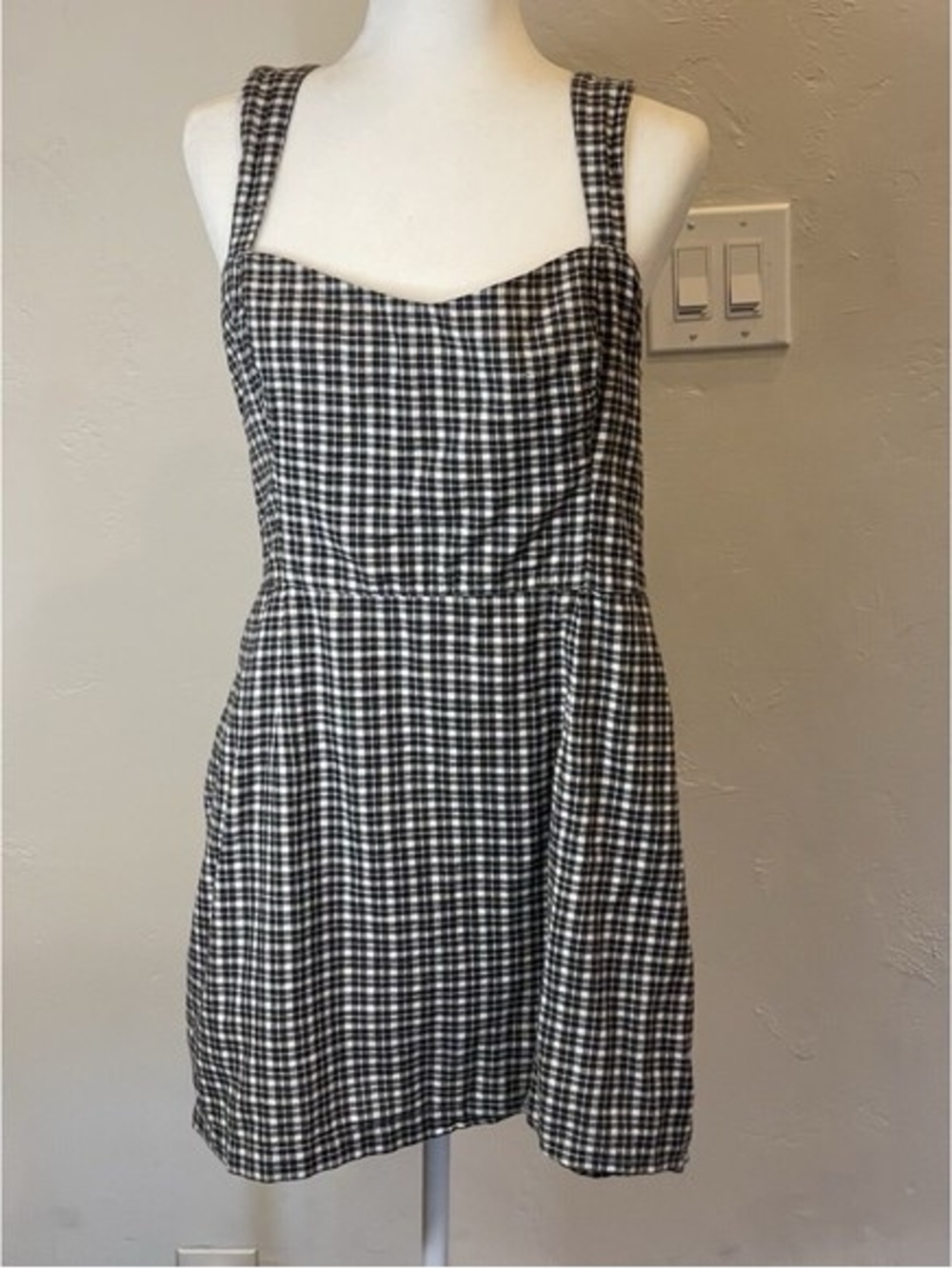 Abercrombie & Fitch Small Black & White Coquette Casual Summer Sweetheart Dress